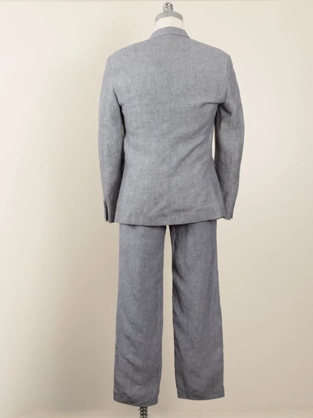 Men's Bar III Slim Fit Gray 100% Linen 2-Piece Suit Size 40R Floral Lining